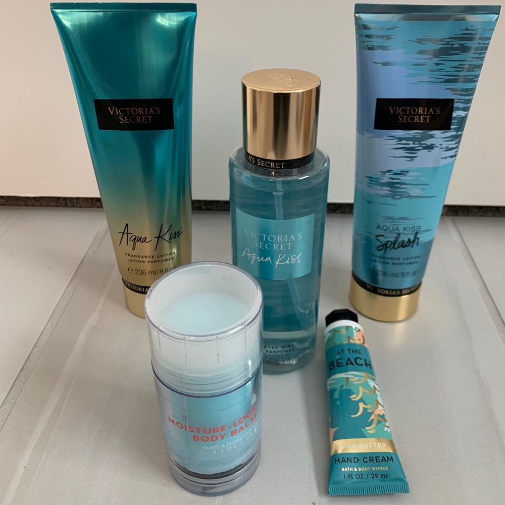 Victoria’s Secret Aqua kiss bundle